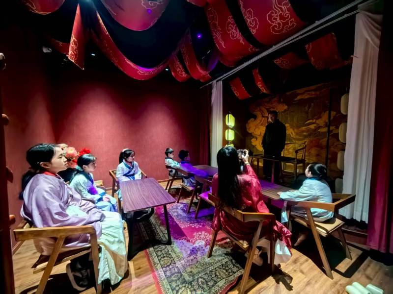 若尔盖互动剧场策划